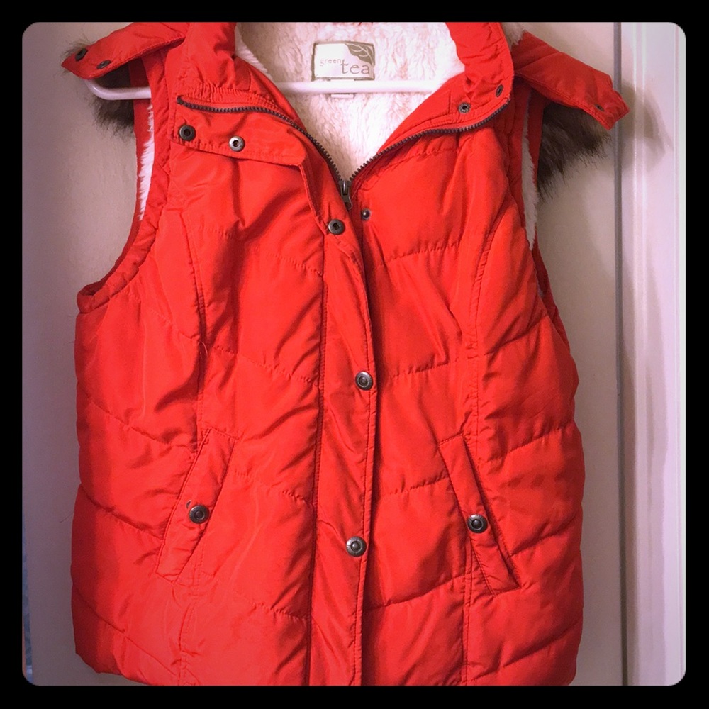 GreenTea Vest with detachable faux fur lined hood